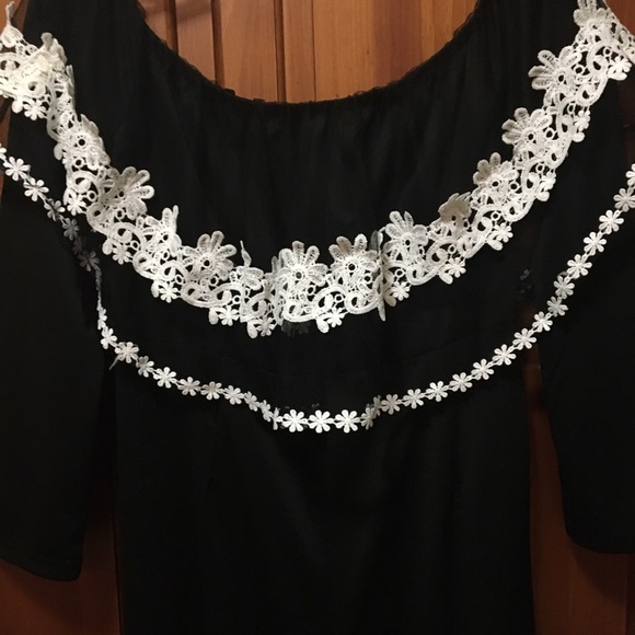 Pantsuit Black & White Off The Shoulder - Picture 8 of 9